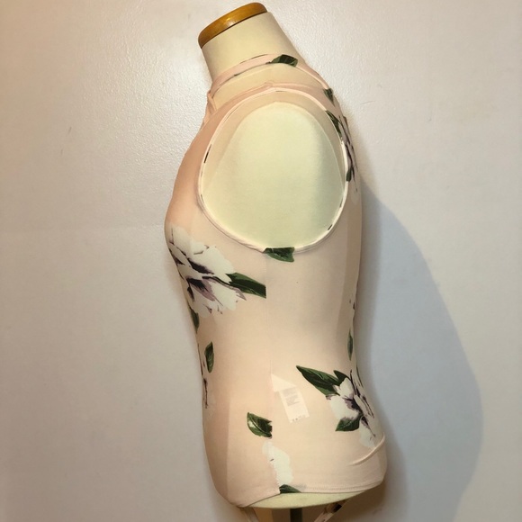 Pink Floral bodysuits size medium - Picture 2 of 3